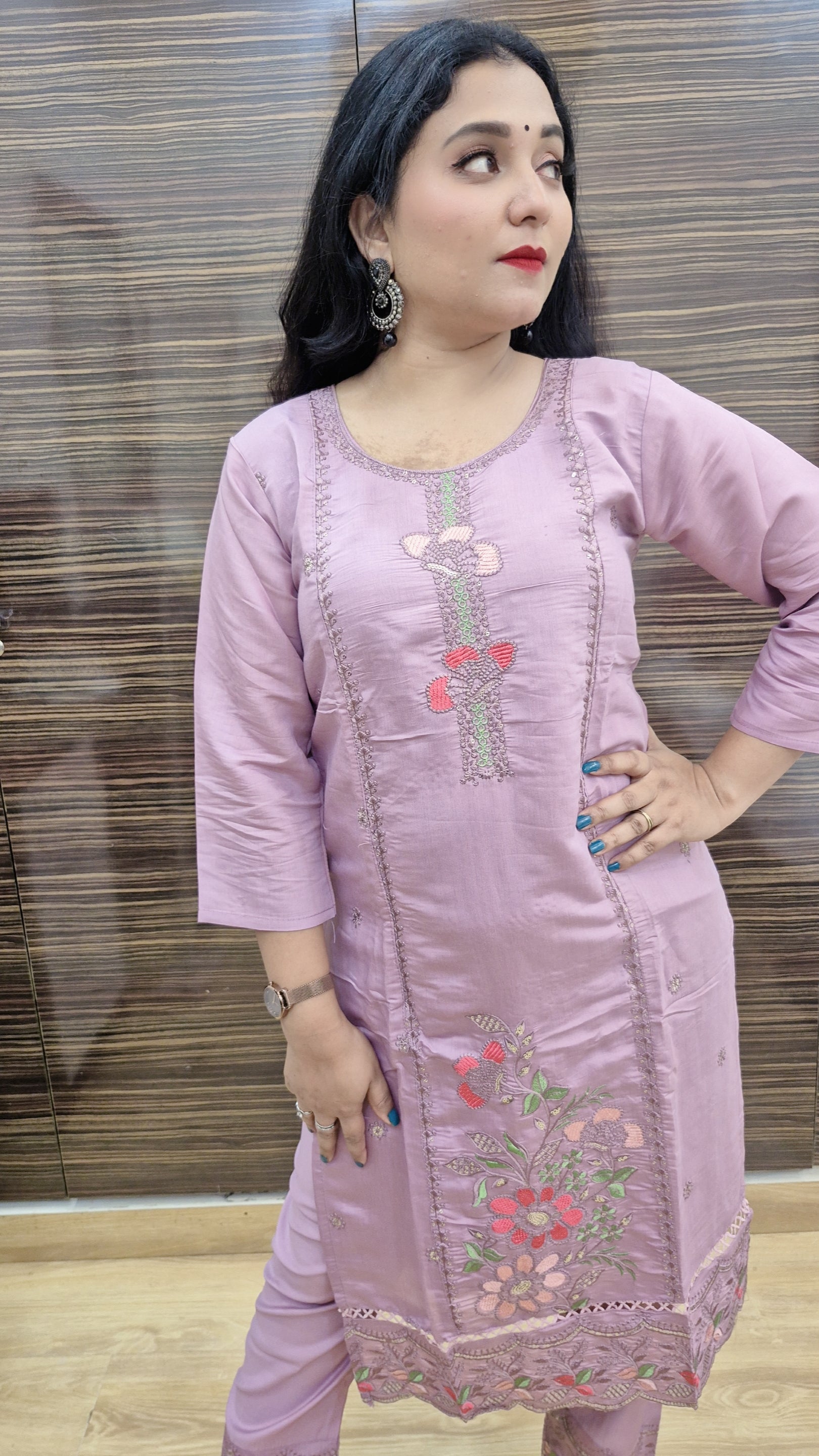 Women Floral Embroidered Regular Kurta with Trouser & With Dupatta