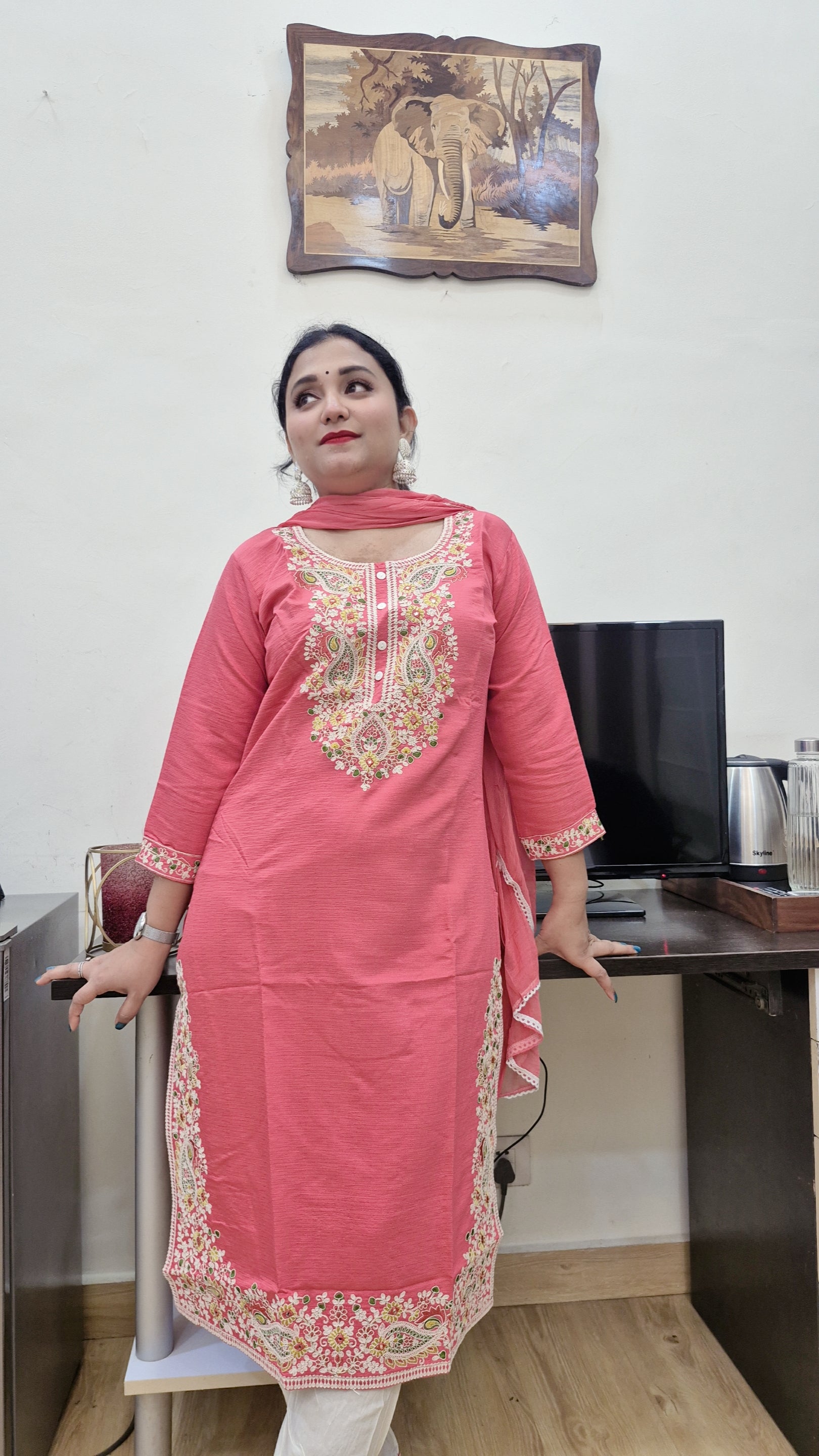 Women Floral Embroidered Regular Kurta with Trousers & With Dupatta