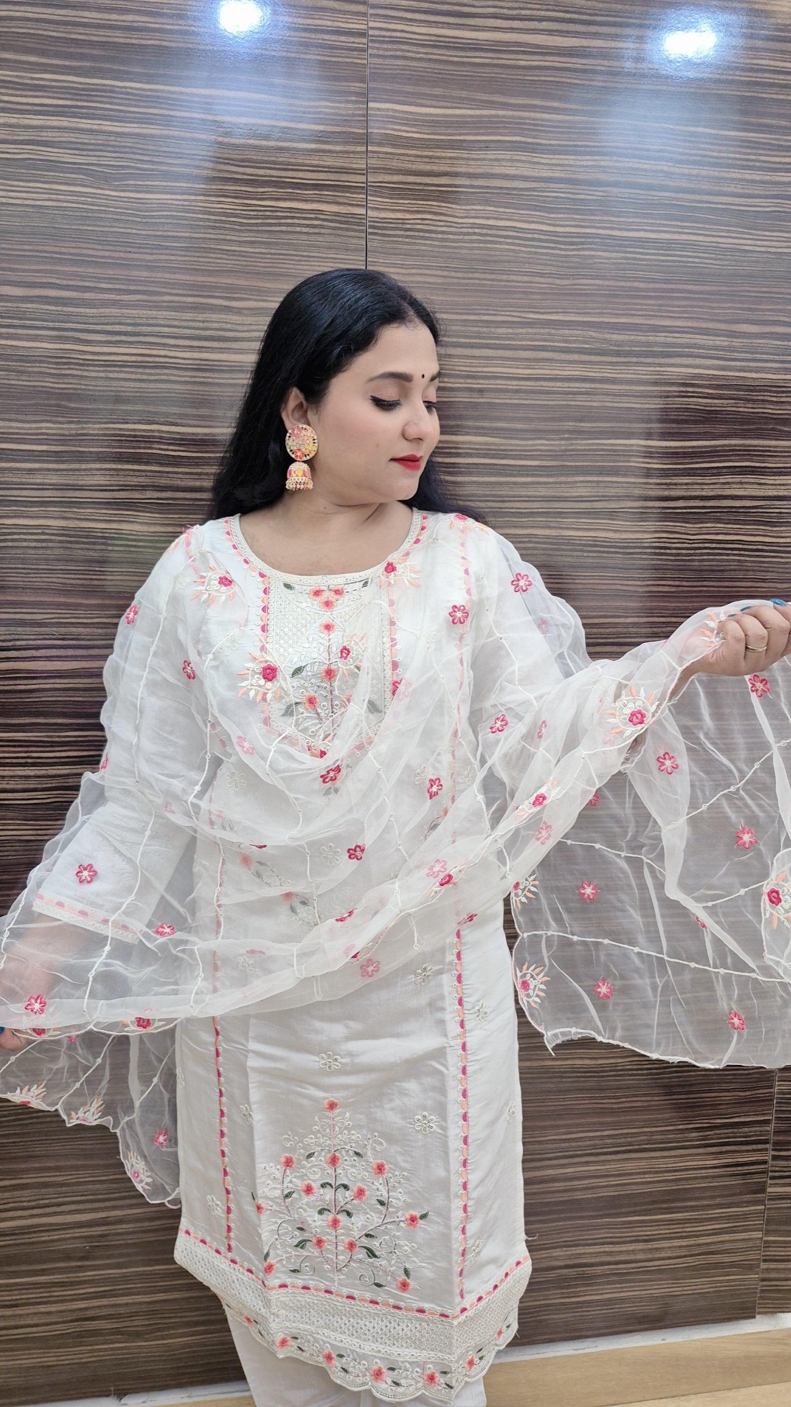 Women Floral Embroidered Regular Kurta with Trouser & With Dupatta