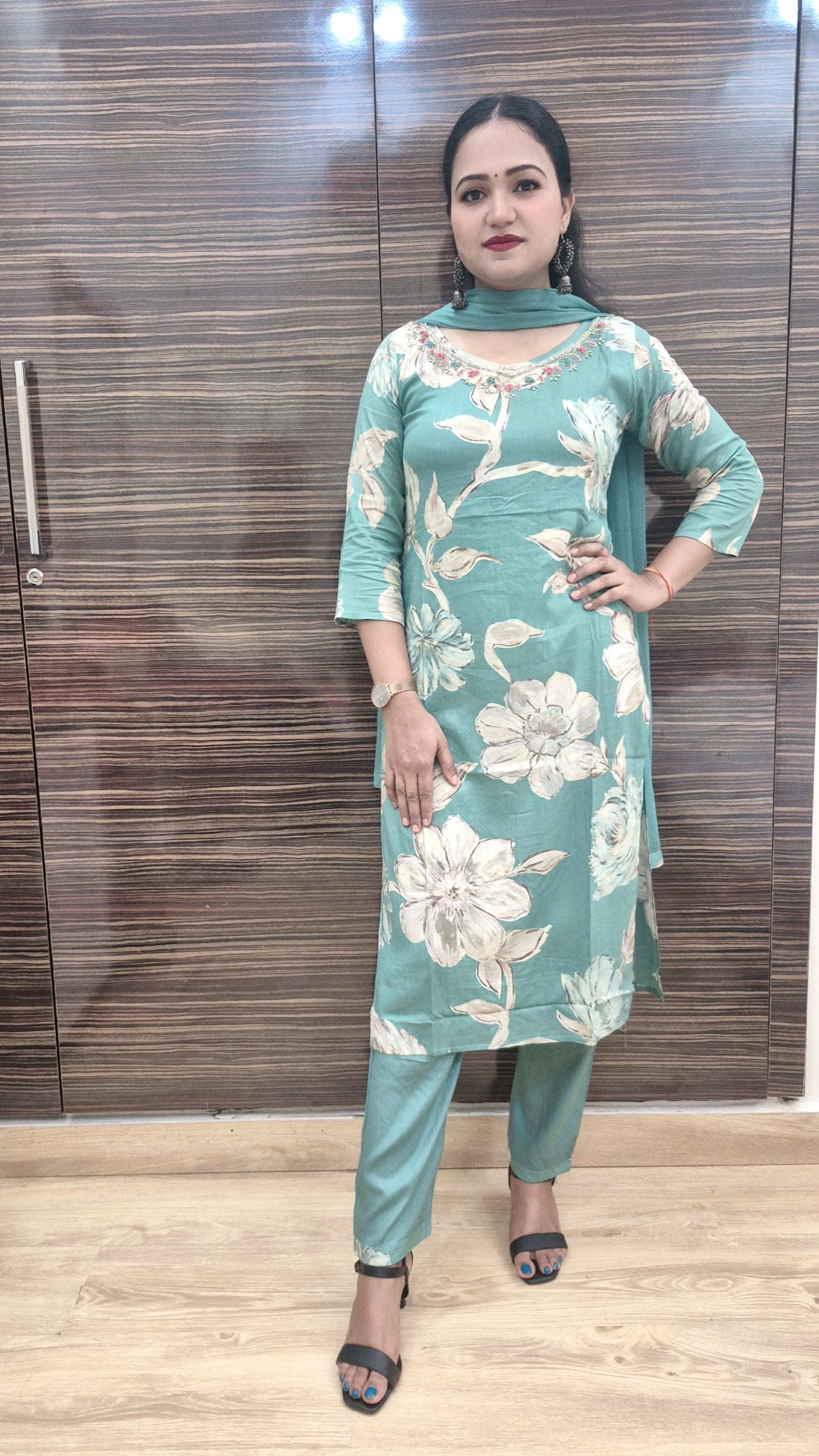 Women Printed Regular Kurta with Trousers & With Dupatta