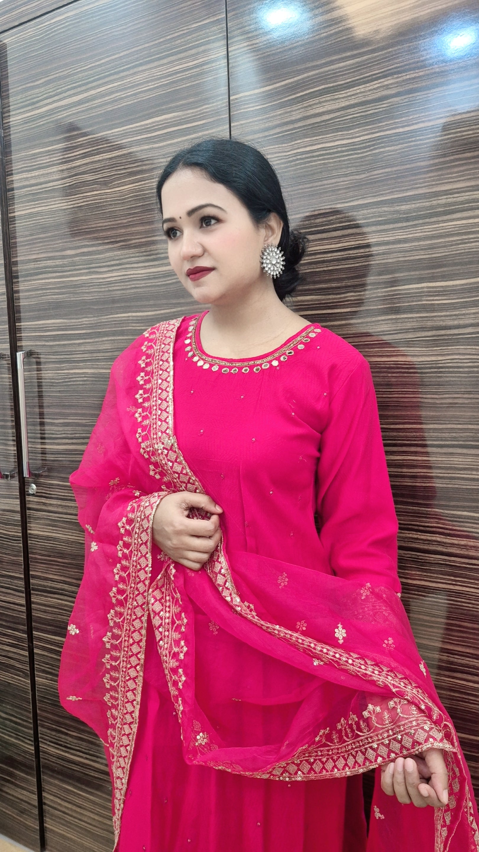 Women Floral Embroidered Regular Kurta with Trouser & With Dupatta