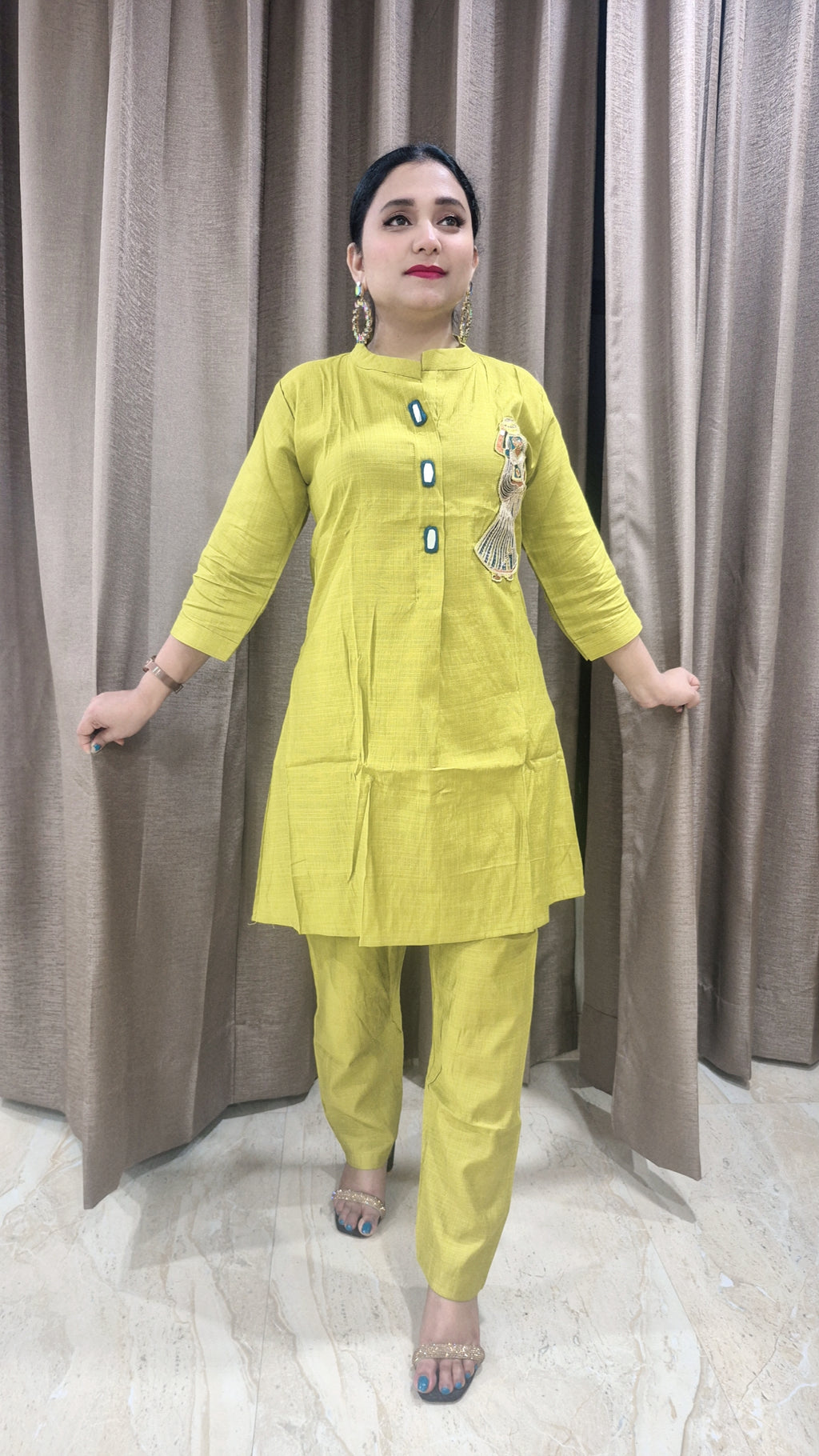 Women Floral Yoke Design Regular Top with Trousers (Co-Ord Set)