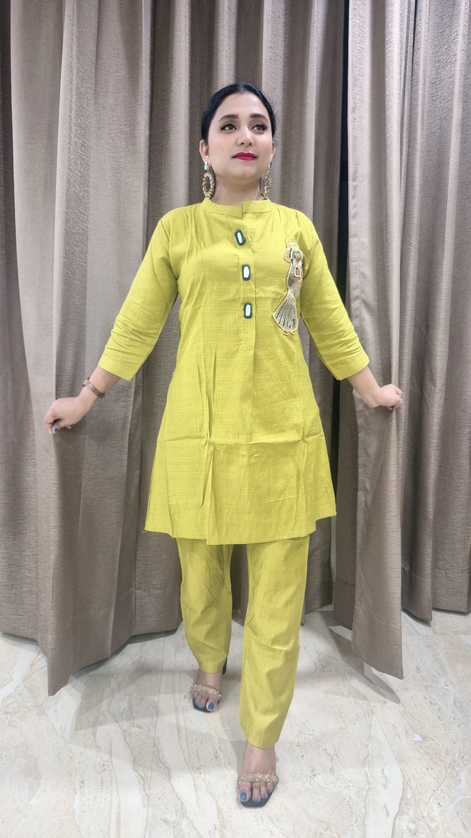 Women Floral Yoke Design Regular Top with Trousers (Co-Ord Set)