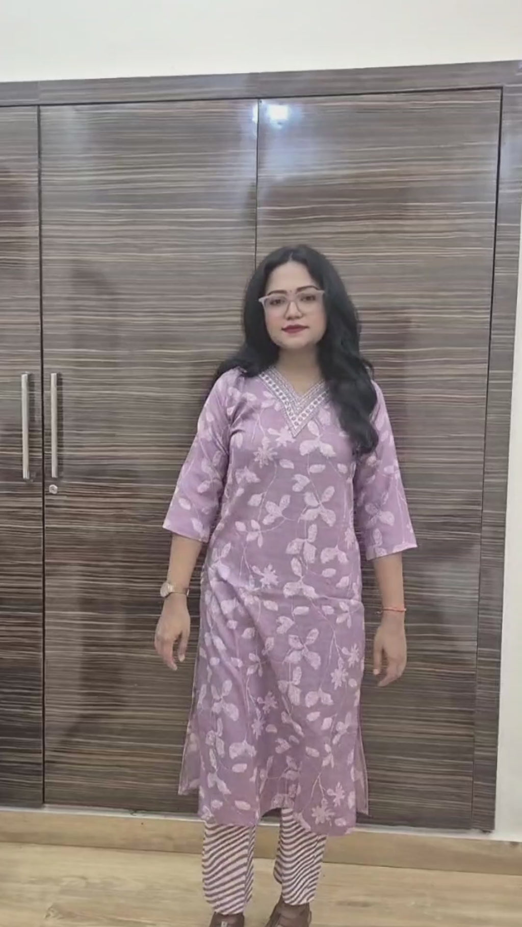 Women Floral Printed Regular Kurta with Trousers & Dupatta