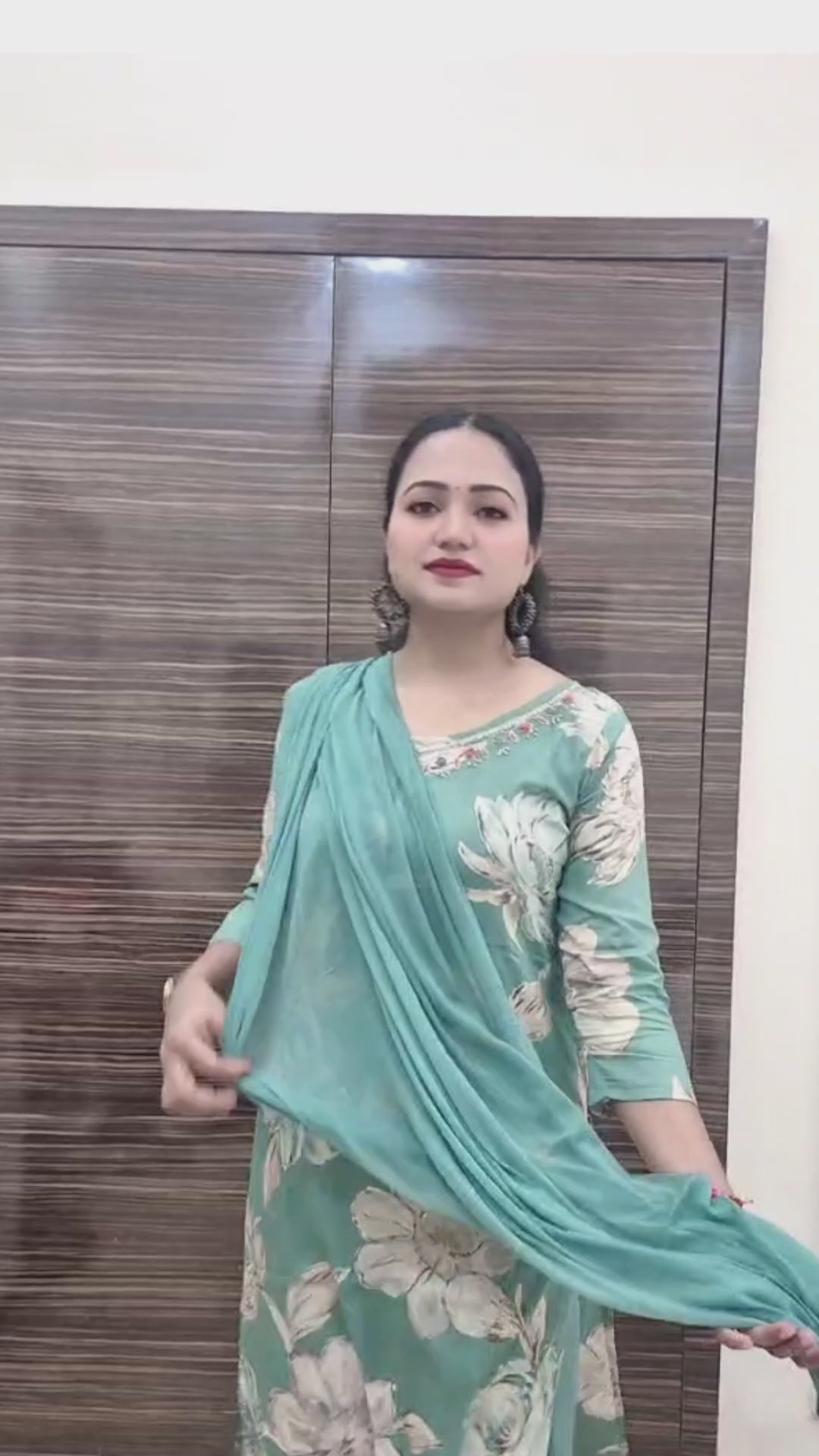 Women Printed Regular Kurta with Trousers & With Dupatta